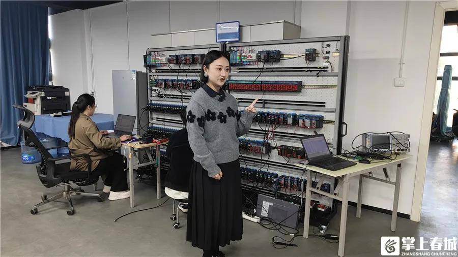 掌上春城策动的“新质动能·春城潮涌”专题报路走进suncitygroup太阳集团